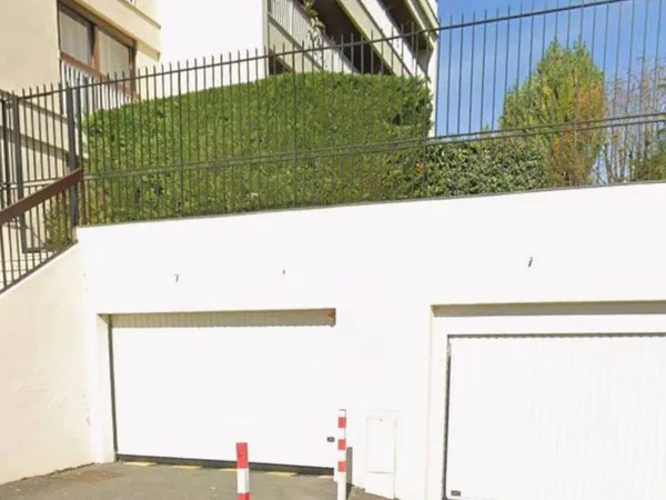 Parking 9 m²