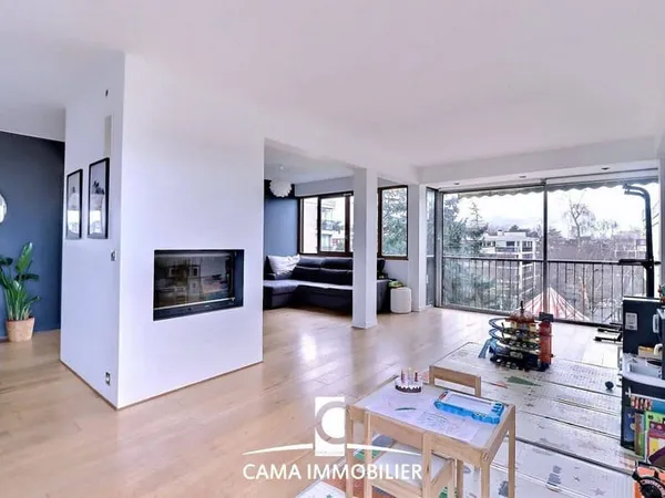 Appartement 6 pièces 104 m² 