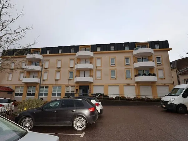 Appartement 3 pièces 143 m² 