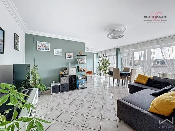 Appartement 5 pièces 100 m²