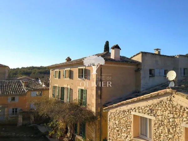 Maison 3 pièces 280 m²