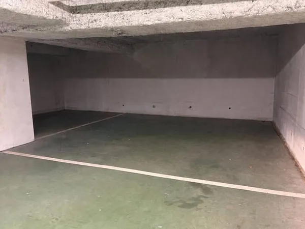 Parking 25 m²