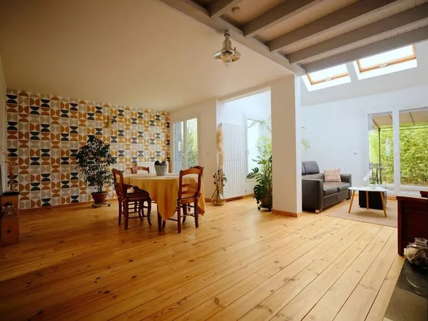 Maison 6 pièces 135 m²