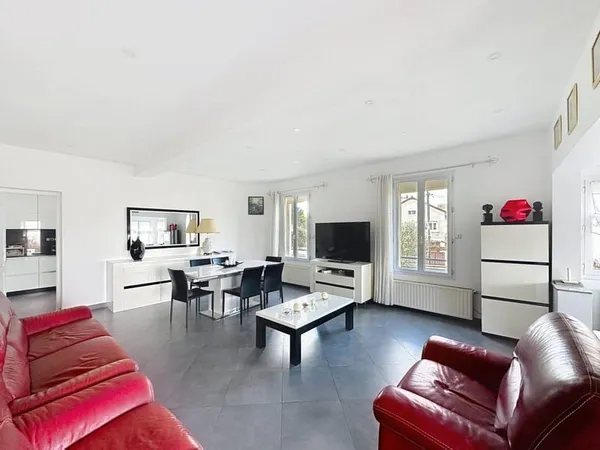 Maison 5 pièces 150 m²