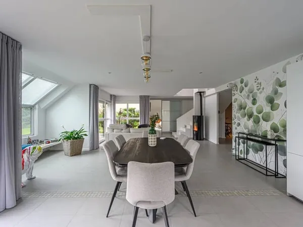 Maison 7 pièces 161 m²