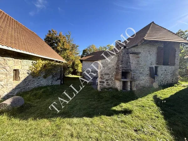 Villa 12 pièces 400 m²