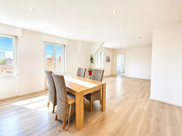 Appartement 5 pièces 92 m²
