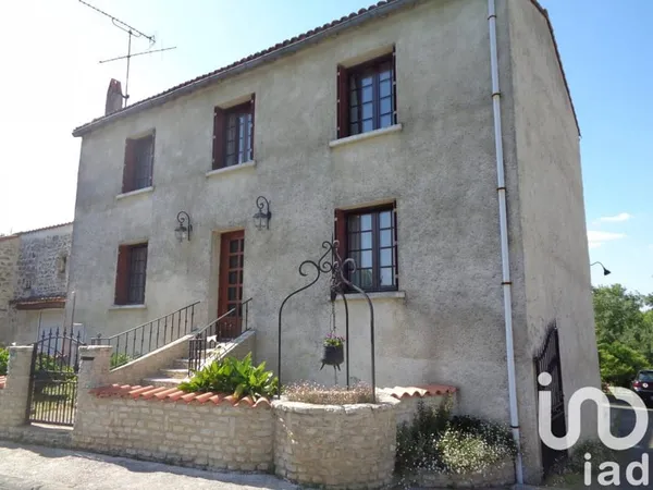 Maison 8 pièces 200 m²
