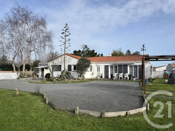Maison de plain-pied 5 pièces 117 m²