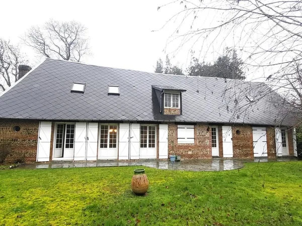 Maison 5 pièces 156 m²