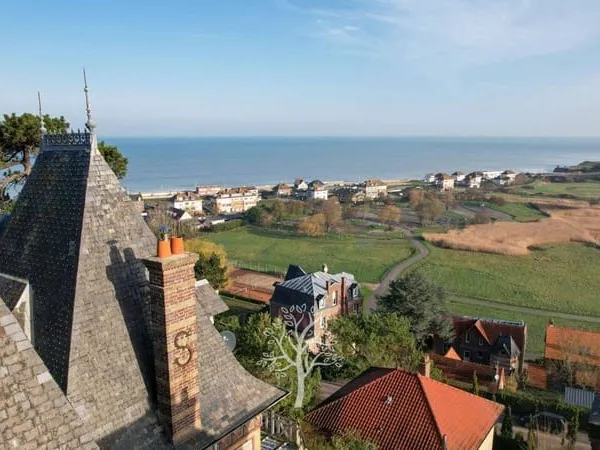 Villa 12 pièces 303 m²