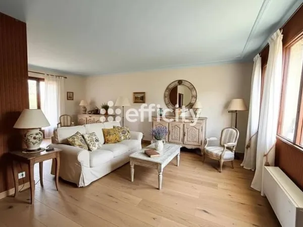 Maison de plain-pied 5 pièces 101 m²