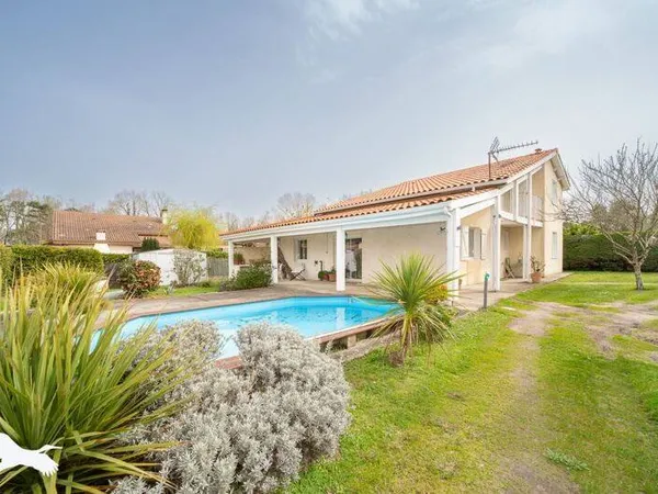 Maison 4 pièces 130 m²