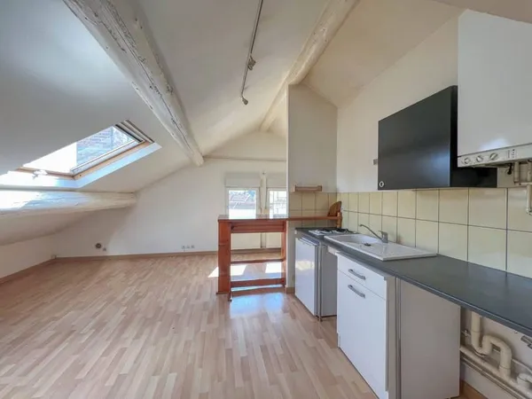 Studio 1 pièce 32 m²
