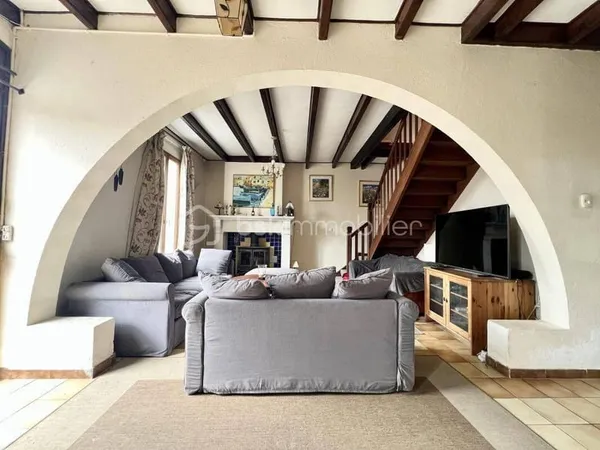 Maison de plain-pied 5 pièces 193 m²