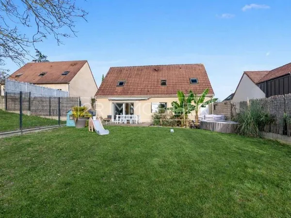 Maison 6 pièces 120 m²