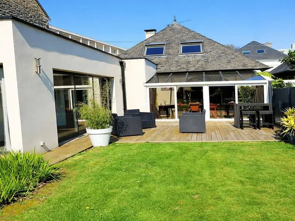 Maison 7 pièces 159 m²