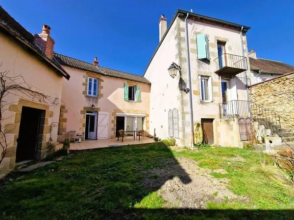 Maison 10 pièces 257 m²