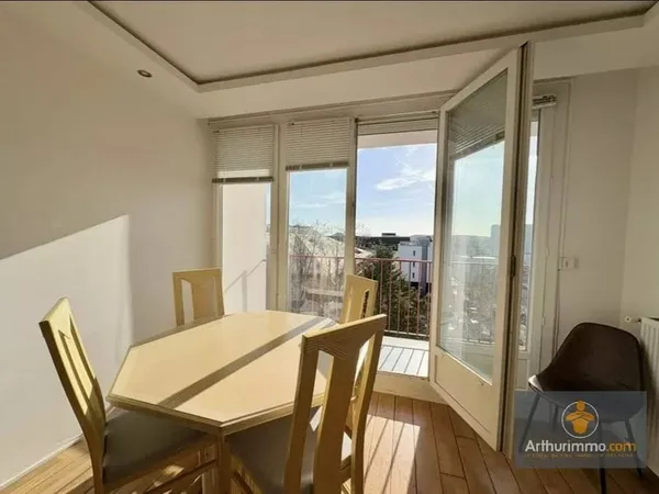 Appartement 4 pièces 81 m²