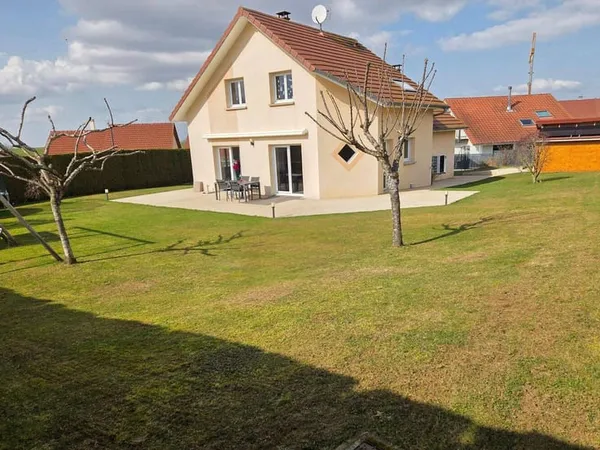 Maison 6 pièces 140 m²