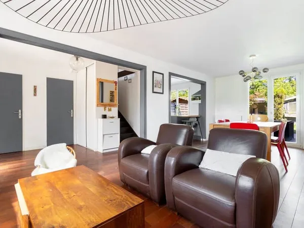 Maison 5 pièces 100 m²