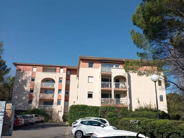 Appartement 4 pièces 77 m²