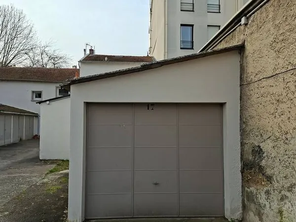 Parking 14 m²