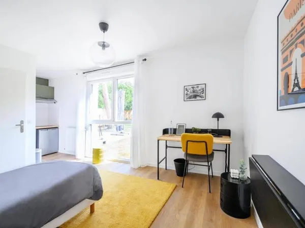 Studio 1 pièce 18 m²