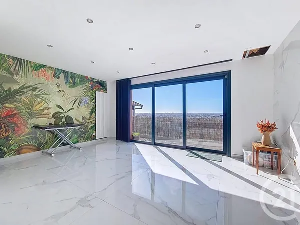 Maison 5 pièces 130 m²
