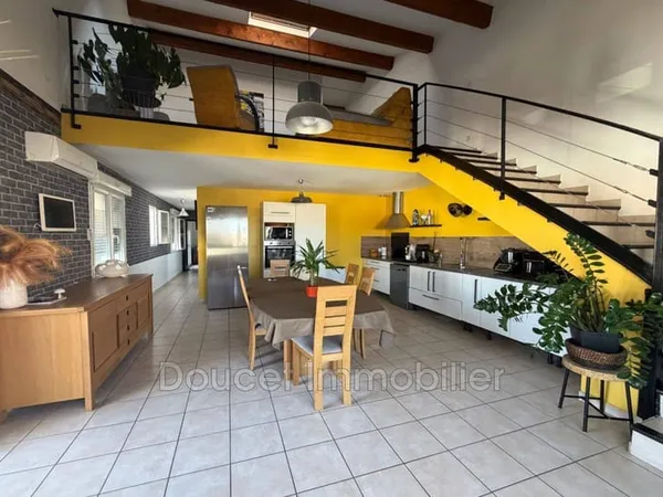 Duplex 5 pièces 117 m²
