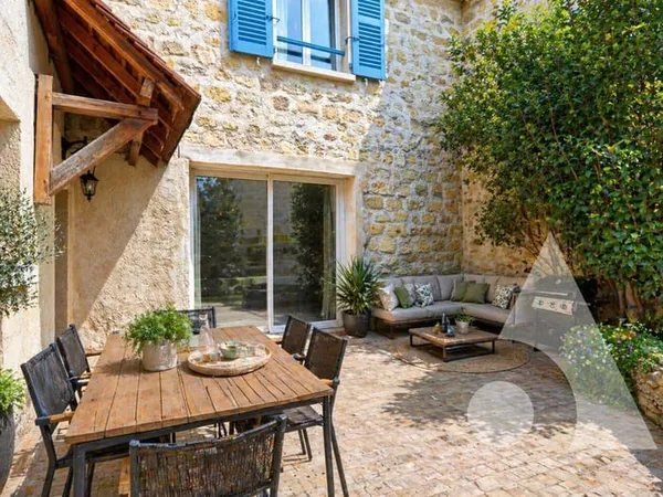 Maison 6 pièces 136 m²