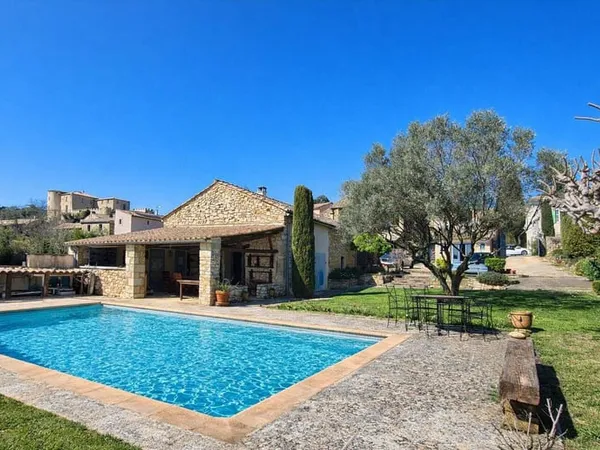 Mas provençal 12 pièces 450 m²