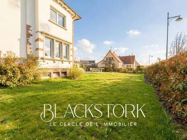 Maison 9 pièces 250 m²