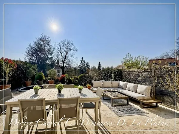 Maison 7 pièces 156 m²