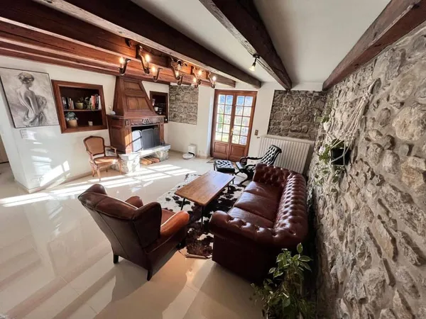 Maison 5 pièces 126 m²