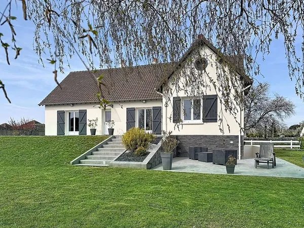 Maison de plain-pied 6 pièces 115 m²