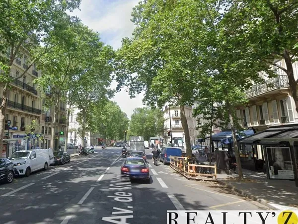 Boutique 2 pièces 136 m²