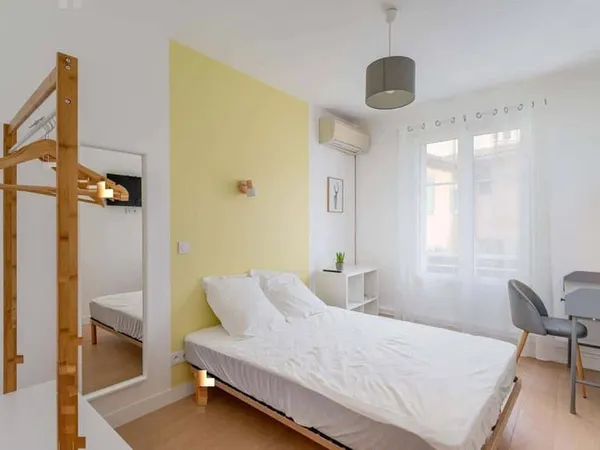 Studio 1 pièce 15 m²