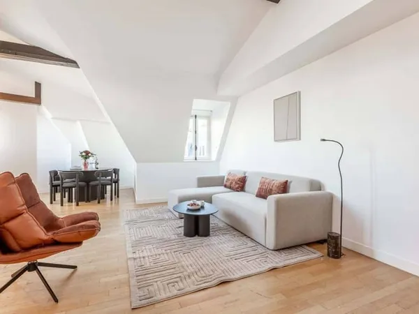 Appartement 5 pièces 104 m²