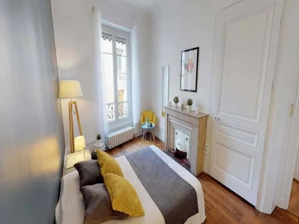 Studio 1 pièce 15 m²