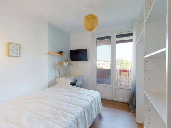 Studio 1 pièce 15 m²