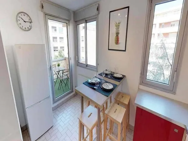 Studio 1 pièce 15 m²