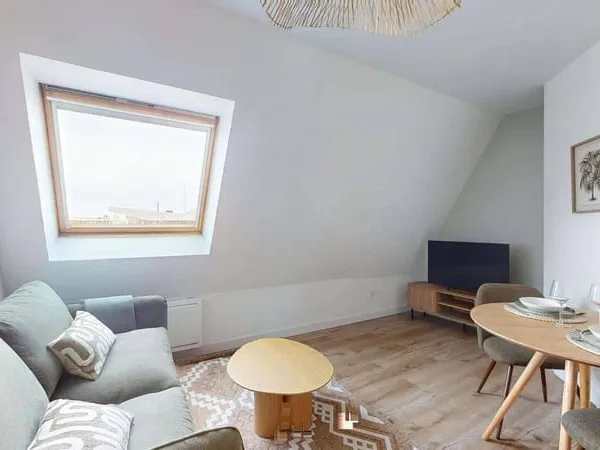 Studio 1 pièce 15 m²