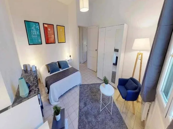 Studio 1 pièce 15 m²