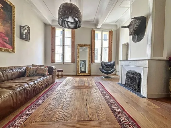 Appartement 4 pièces 114 m²