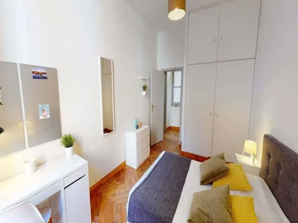 Studio 1 pièce 15 m²