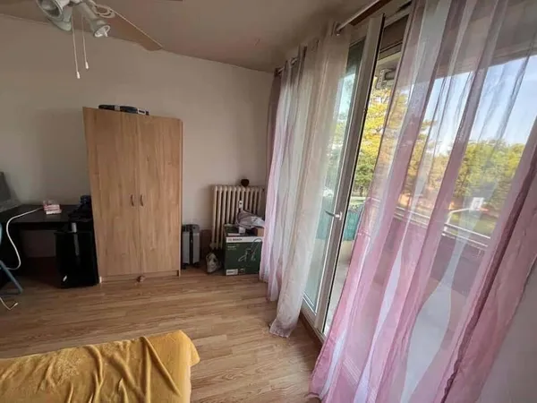 Studio 1 pièce 15 m²