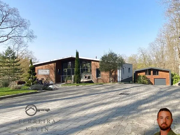 Maison 7 pièces 200 m²