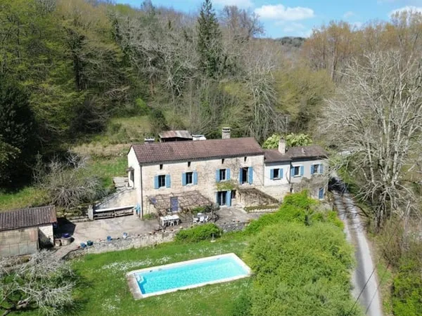 Maison 6 pièces 143 m²