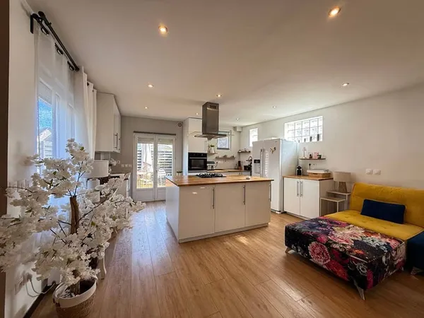 Maison 4 pièces 110 m²